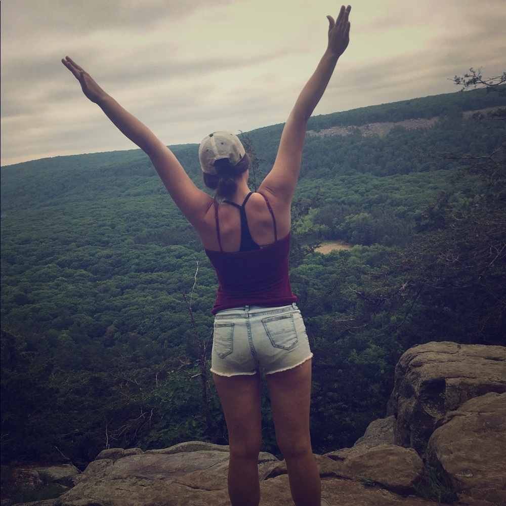 Meet your Posher, Amanda